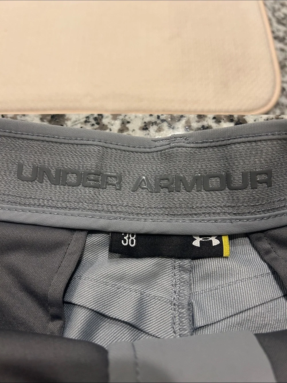 Men's Under Armour Gray Performance Golf Shorts 38